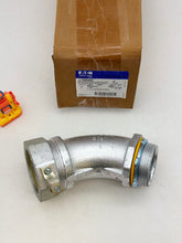 Load image into Gallery viewer, Eaton Crouse-Hinds LT25045G 45Deg Liquidtight Connect w/ Ground Lug, 2-1/2&quot; (New)