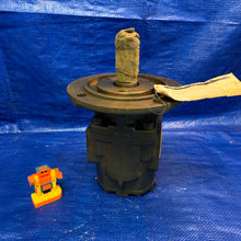 Load image into Gallery viewer, Kracht D-58791 Werdohl KF 3/100F10BM0B 7DP1/197 Reduction Gear Oil Pump (Used)