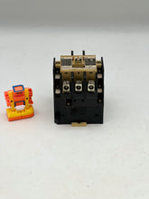Load image into Gallery viewer, Mitsubishi S-K65UL Contactor, Size: 2-1/2 *Lot of (2)* (Used)