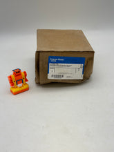 Load image into Gallery viewer, Eaton Crouse-Hinds LT300G-SA Liquidtight Straight Connect w/ Grounding Lug, 3&quot; (New)