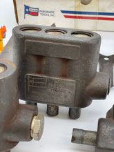 Load image into Gallery viewer, Texas Pneumatic Tools T3 (x2)/ S1 (x1) Triple/Single Piston Scalers *Lot of (3) Scalers* (Not Tested-For Parts)