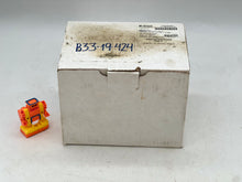 Load image into Gallery viewer, Brady B33-19-424 White 2”x3” Paper Labels (New)