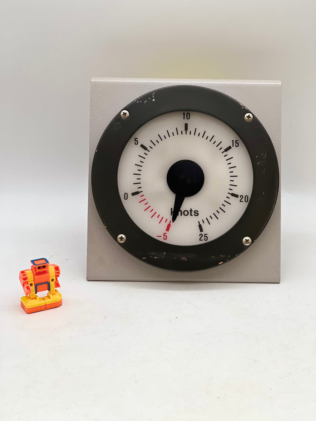Yokogawa LR524-F EMLOG Speed Indicator w/ Mounting Bracket for EML500-HS1 System (Used)