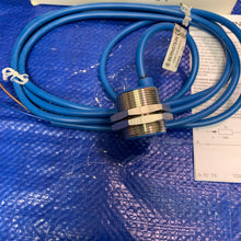 Load image into Gallery viewer, Bernstein Inductive Sensor KIB-M30EA/010-2G, 6581699010 (New)