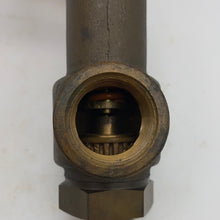 Load image into Gallery viewer, Aquatrol 3/4&quot; Bronze Safety Relief Valve, 3/4&quot; MNPT Inlet type, 1&quot; FNPT Outlet Type (No Box)