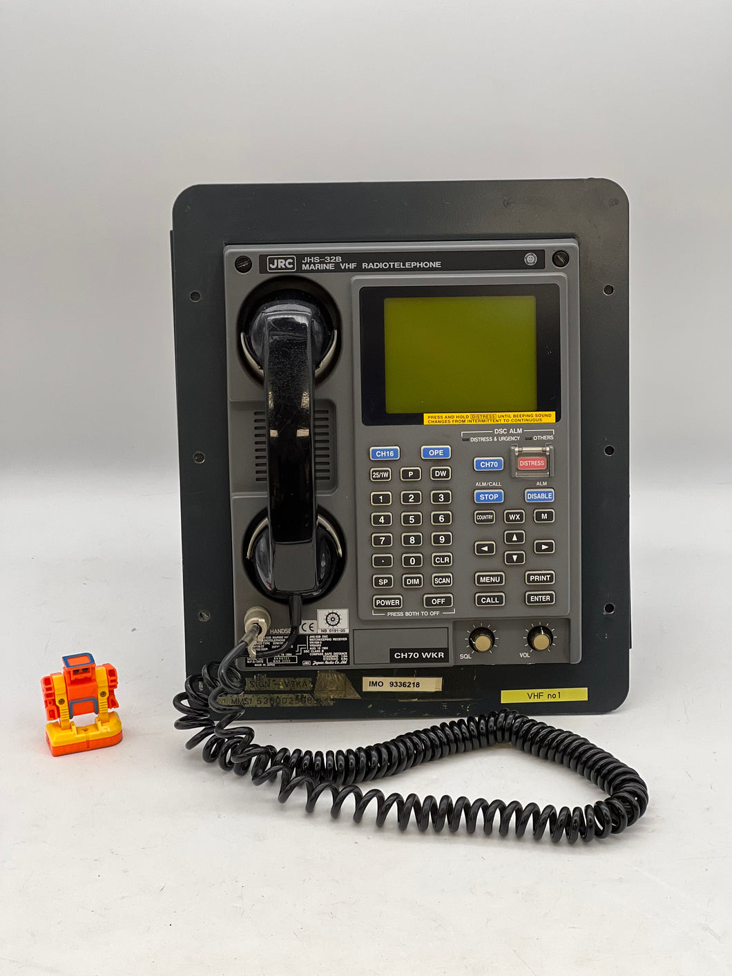 JRC Japan Radio Co. JHS-32B Marine VHF Radiotelephone w/ Handset, Surface Mount Brkt (Used)
