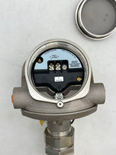 Load image into Gallery viewer, Emerson Rosemount 5302HS1S1V4AM00078RAE5 Radar Level Transmitter (No Box)